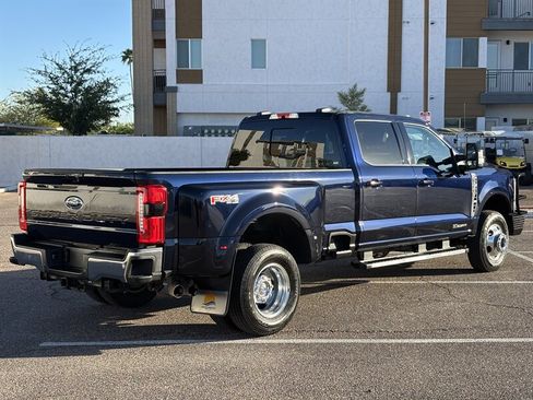 Used 2024 Ford F350 Lariat image 4