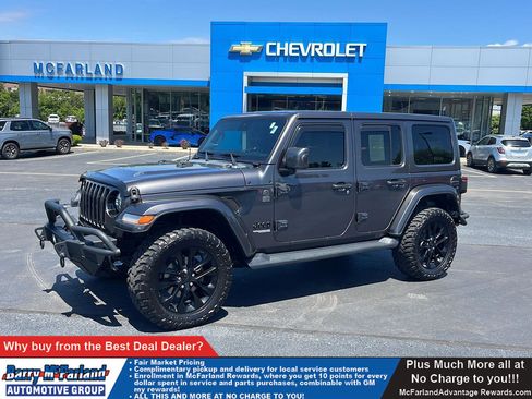 Used 2021 Jeep Wrangler Unlimited Sahara AWD/4WD image 1