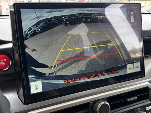 Used 2024 Toyota Tacoma TRD Off-Road w/ TRD Off Road Upgrade Package image 38