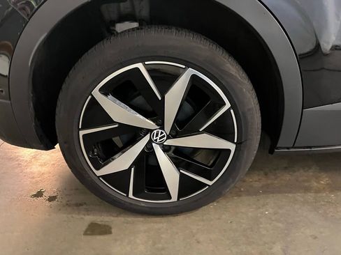 Certified 2023 Volkswagen ID.4 Pro S AWD/4WD image 30