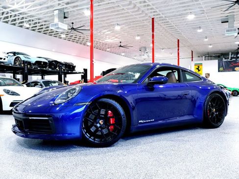 Used 2024 Porsche 911 Carrera 4S w/ Sport Package AWD/4WD image 3