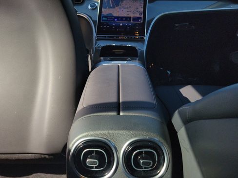 Certified 2025 Mercedes-Benz CLE 300 4MATIC Cabriolet image 14