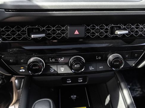 Used 2024 Honda Accord Touring image 19