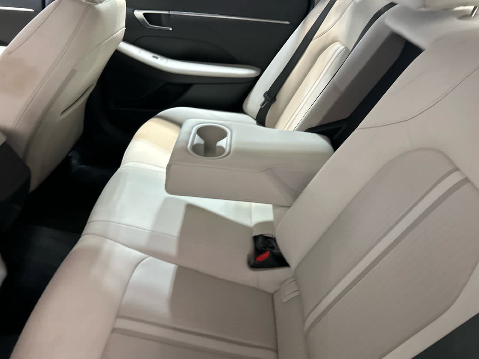 Used 2023 Hyundai Sonata SEL FWD image 5