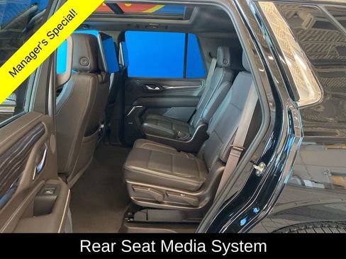 Used 2024 GMC Yukon Denali w/ Denali Reserve Package image 11