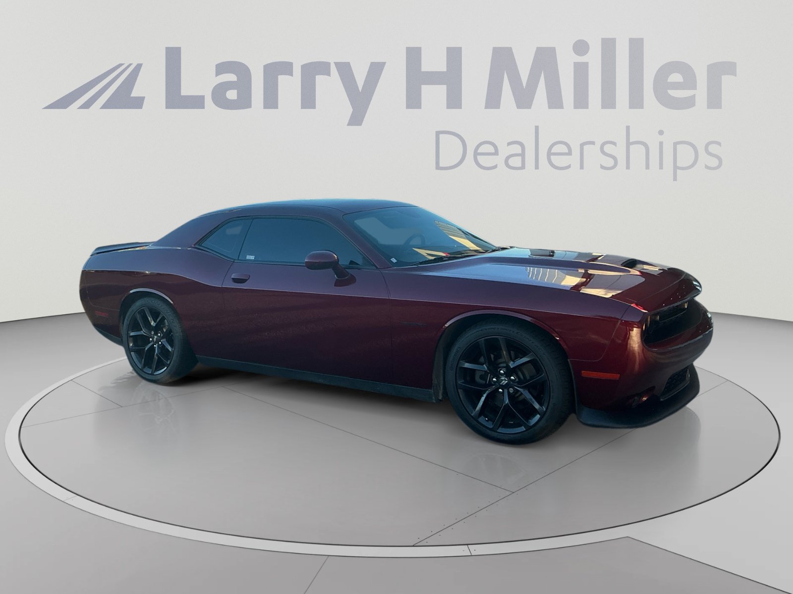 Used 2020 Dodge Challenger R/T w/ Blacktop Package RWD image 6