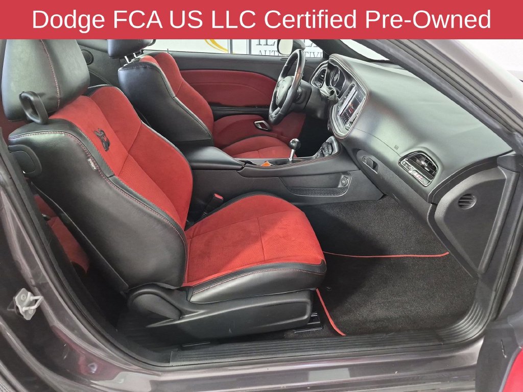 Used 2022 Dodge Challenger R/T Scat Pack w/ Dynamics Package RWD image 35