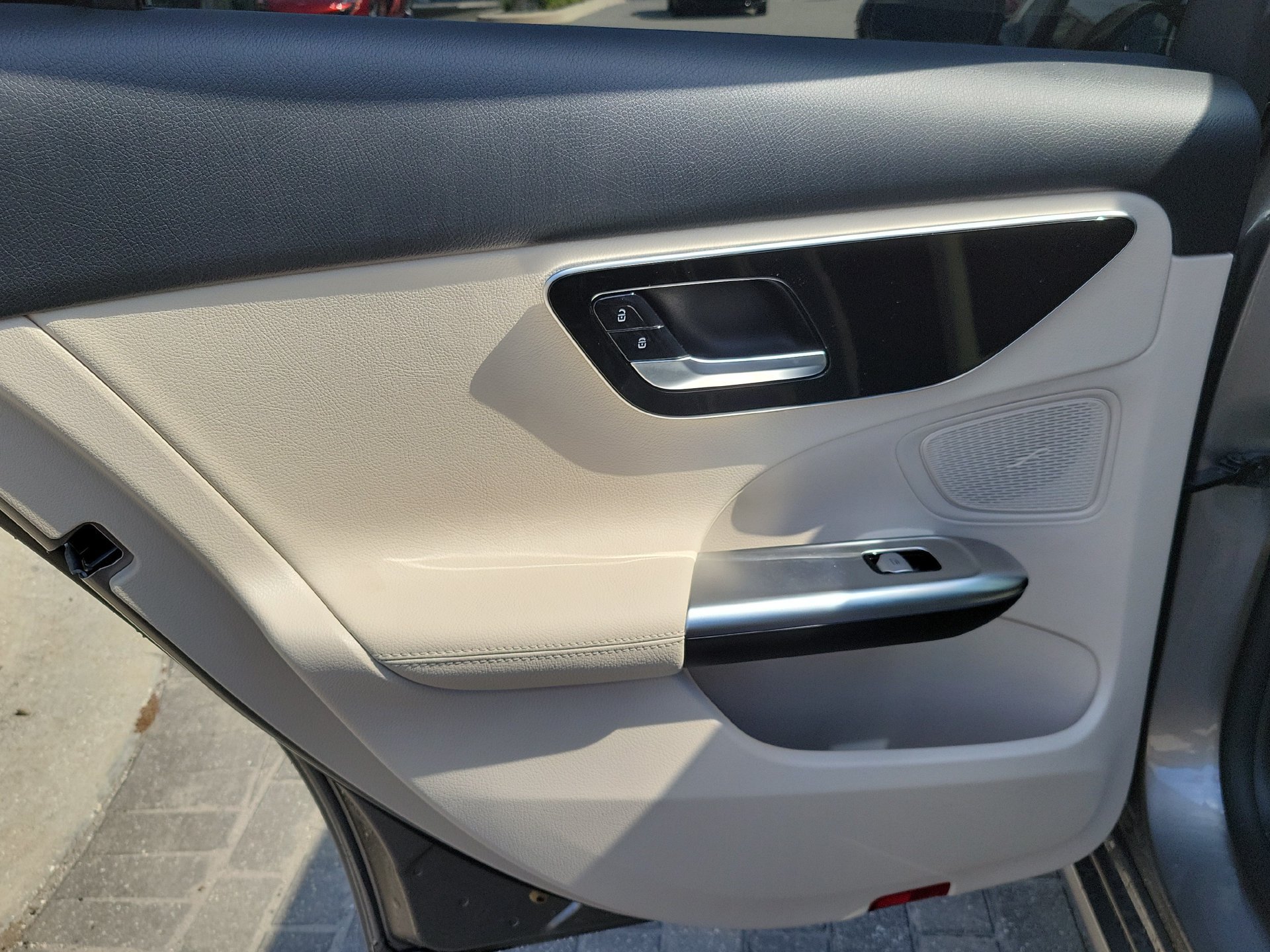 Used 2023 Mercedes-Benz C 300 Sedan image 13