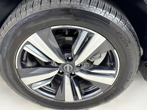 Used 2023 Nissan Rogue SL w/ SL Premium Package FWD image 43