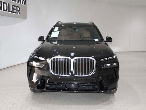 Certified 2024 BMW X7 xDrive40i w/ M Sport Package AWD/4WD image 9