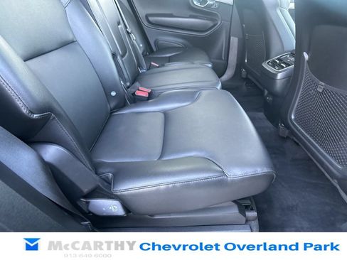 Used 2023 Volvo XC90 B5 Core AWD/4WD image 36