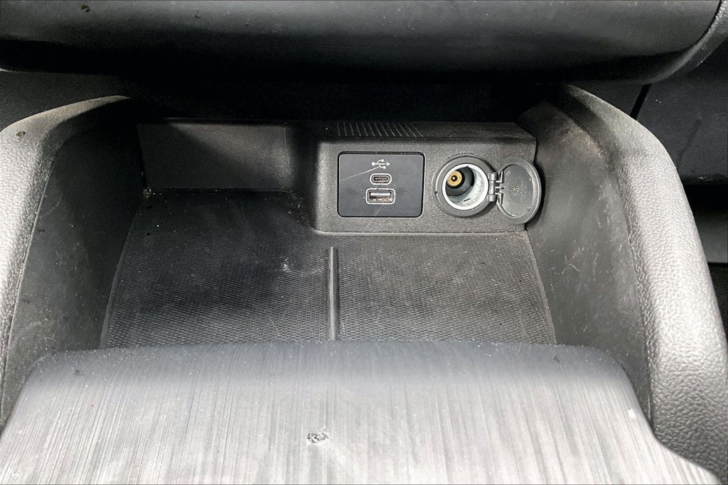Used 2024 Ford Escape Active AWD/4WD image 32