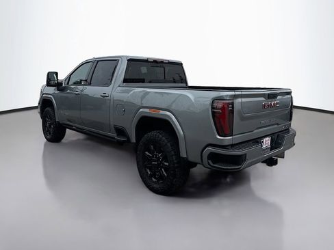 Used 2024 GMC Sierra 2500 AT4 w/ AT4 Premium Plus Package AWD/4WD image 5