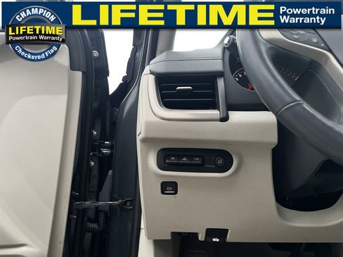 Certified 2022 GMC Terrain Denali w/ Denali Premium Package image 23