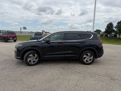 Used 2023 Hyundai Santa Fe SE AWD/4WD image 9