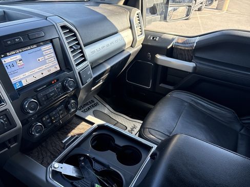 Used 2017 Ford F350 Lariat w/ Snow Plow Prep Package image 23