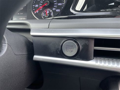 Used 2021 Kia K5 GT-Line image 26