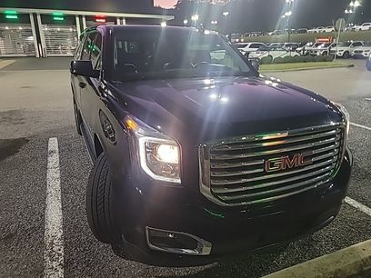 Used 2020 GMC Yukon XL SLT w/ Premium Edition