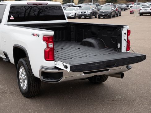 Used 2022 Chevrolet Silverado 2500 LTZ w/ Gooseneck/5TH Wheel Package image 10