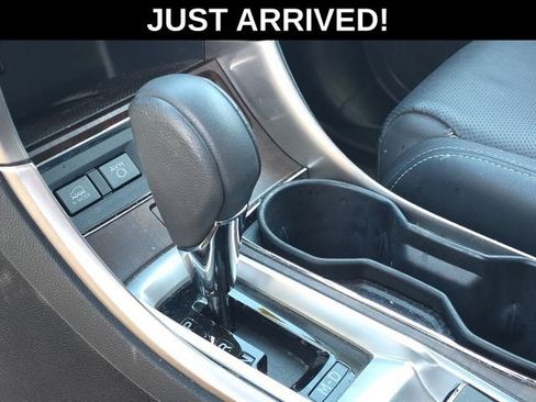 Used 2022 Subaru Ascent Touring w/ Popular Package #2A AWD/4WD image 21