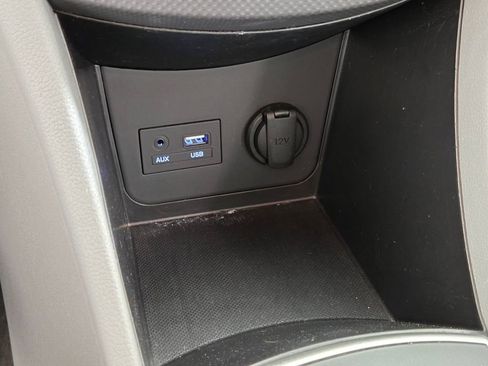 Used 2014 Hyundai Accent GLS image 29