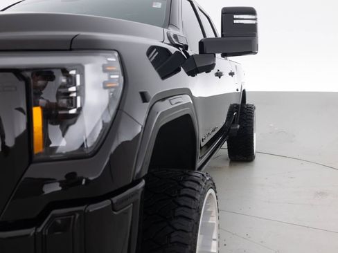 Used 2025 GMC Sierra 2500 Denali w/ Denali Reserve Package image 12