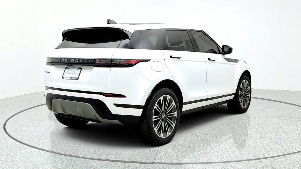 Used 2025 Land Rover Range Rover Evoque S AWD/4WD image 5