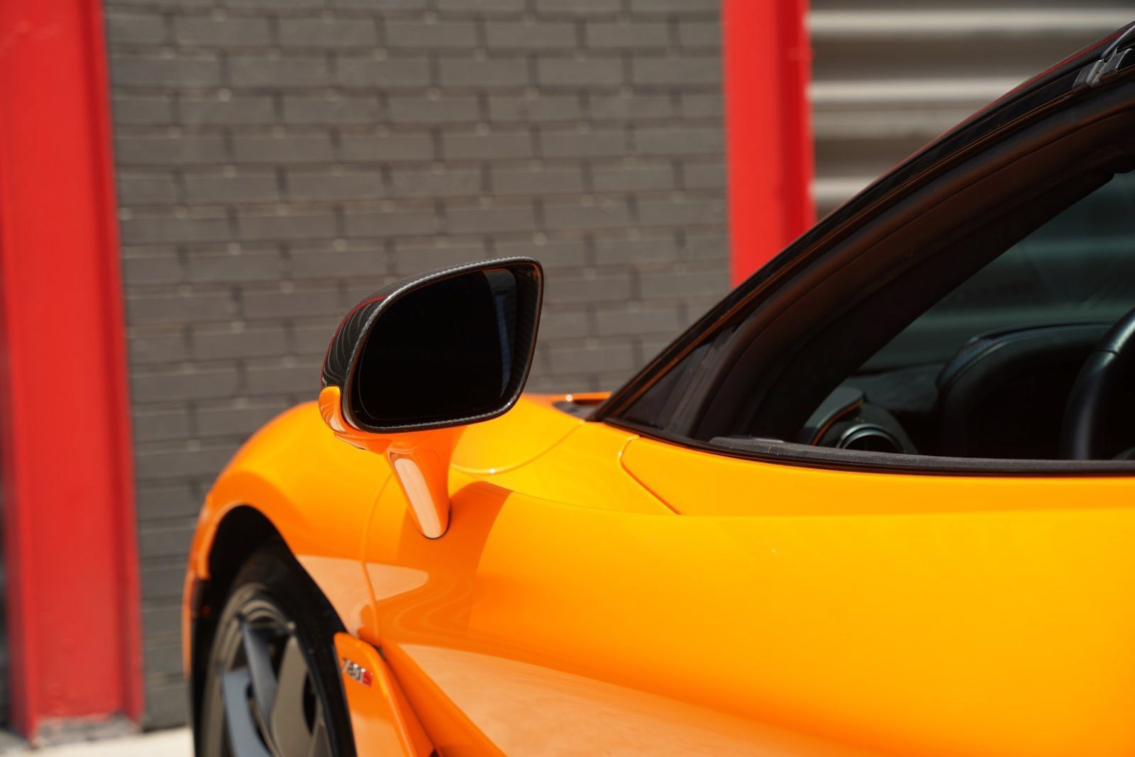 Used 2022 McLaren 720S Performance RWD image 7