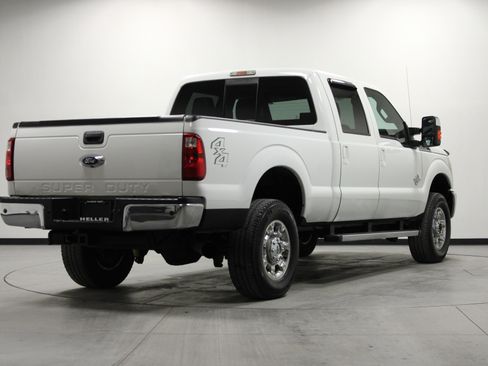 Used 2015 Ford F350 Lariat w/ Chrome Package image 4