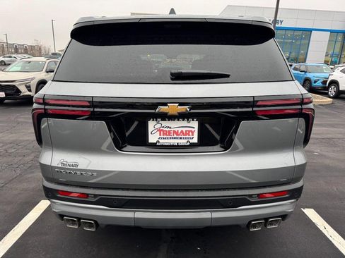 New 2026 Chevrolet Traverse LT w/ Driver Confidence Package image 4