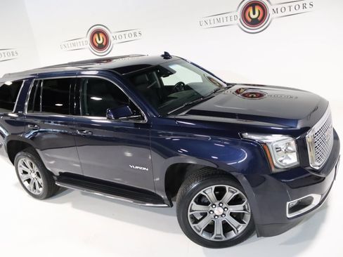 Used 2017 GMC Yukon SLT image 7