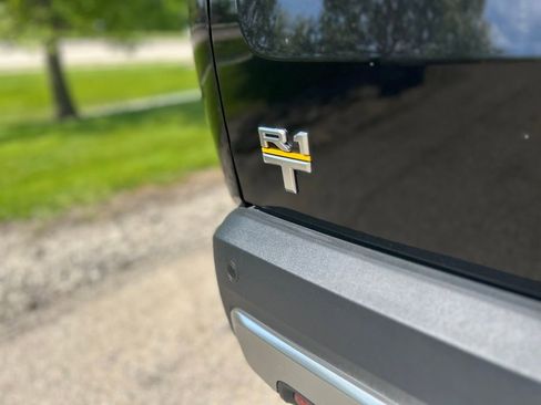 Used 2023 Rivian R1T Adventure AWD/4WD image 6