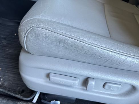 Used 2022 Honda Pilot Touring image 14