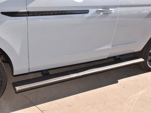 New 2025 Lincoln Navigator Reserve w/ Jet Appearance Package image 41