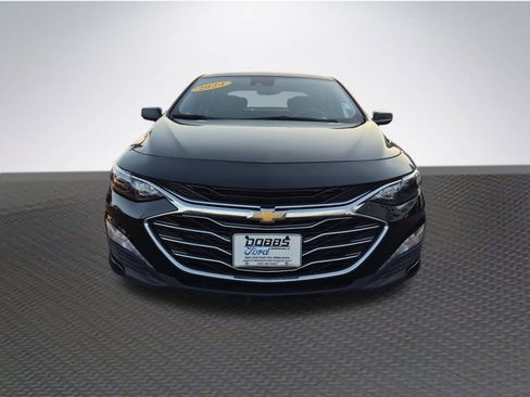 Used 2024 Chevrolet Malibu LT image 3