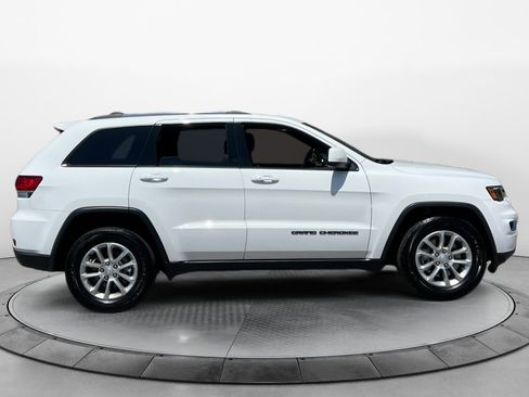 Used 2021 Jeep Grand Cherokee Laredo X image 8