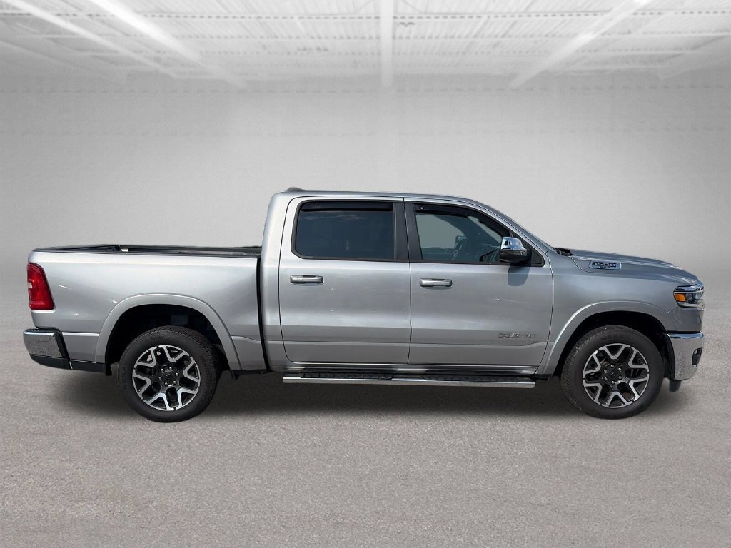 Used 2025 RAM 1500 Laramie AWD/4WD image 7