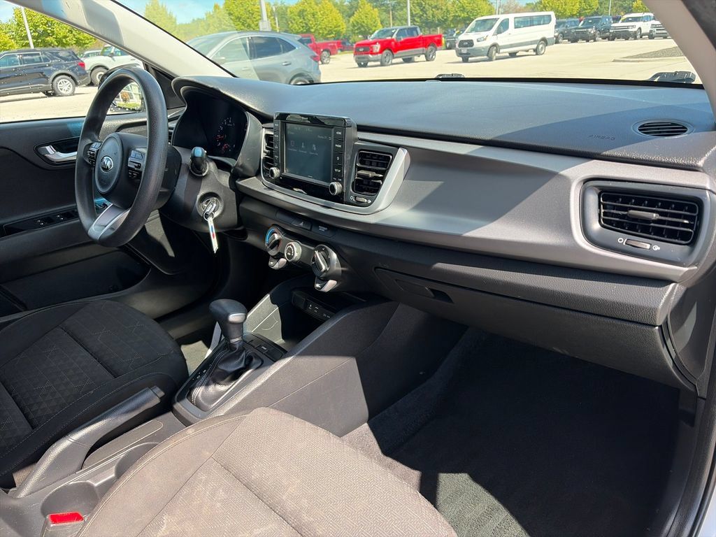 Used 2019 Kia Rio S FWD image 10