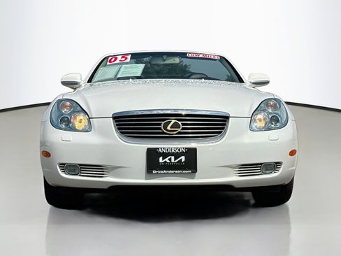 Used 2005 Lexus SC 430 Convertible w/ Preferred Accessory Pkg RWD image 2