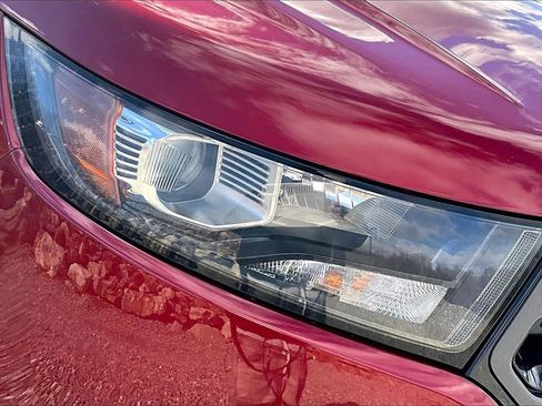 Used 2015 Ford Edge Sport image 26