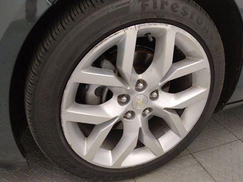 Used 2015 Chevrolet Impala LTZ FWD image 31