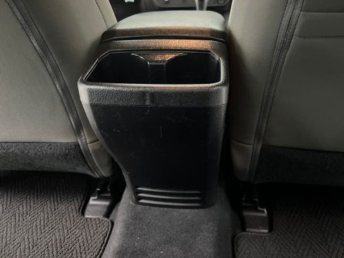 Used 2016 Toyota Tacoma SR RWD image 24