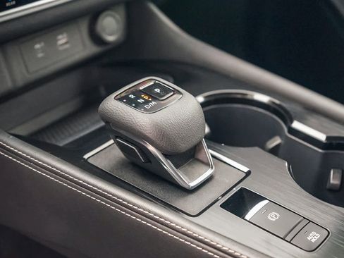 Used 2022 Nissan Rogue SL image 14