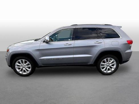Used 2017 Jeep Grand Cherokee Limited w/ Luxury Group II AWD/4WD image 4