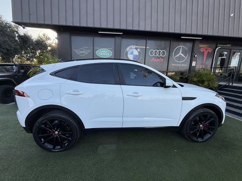 Used 2018 Jaguar E-PACE S image 8