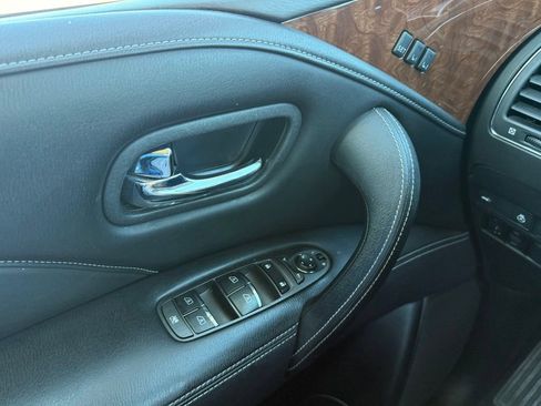 Used 2019 INFINITI QX80 Luxe AWD/4WD image 23