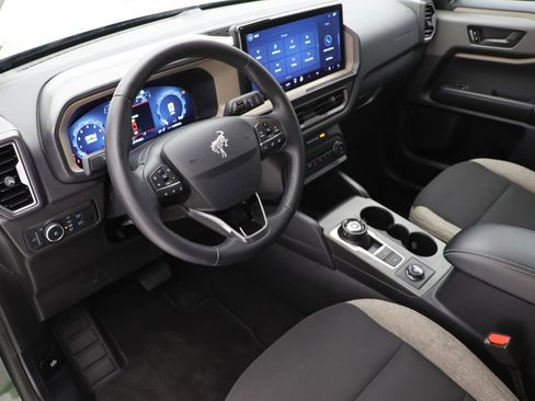 Used 2025 Ford Bronco Sport Big Bend w/ Convenience Package AWD/4WD image 13