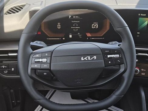 New 2026 Kia Sportage EX image 16