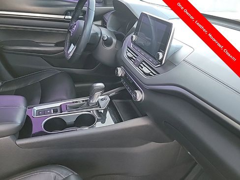 Used 2020 Nissan Altima 2.5 SV image 43