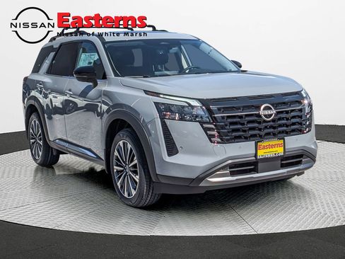 New 2026 Nissan Pathfinder Platinum w/ Cargo Package AWD/4WD image 4